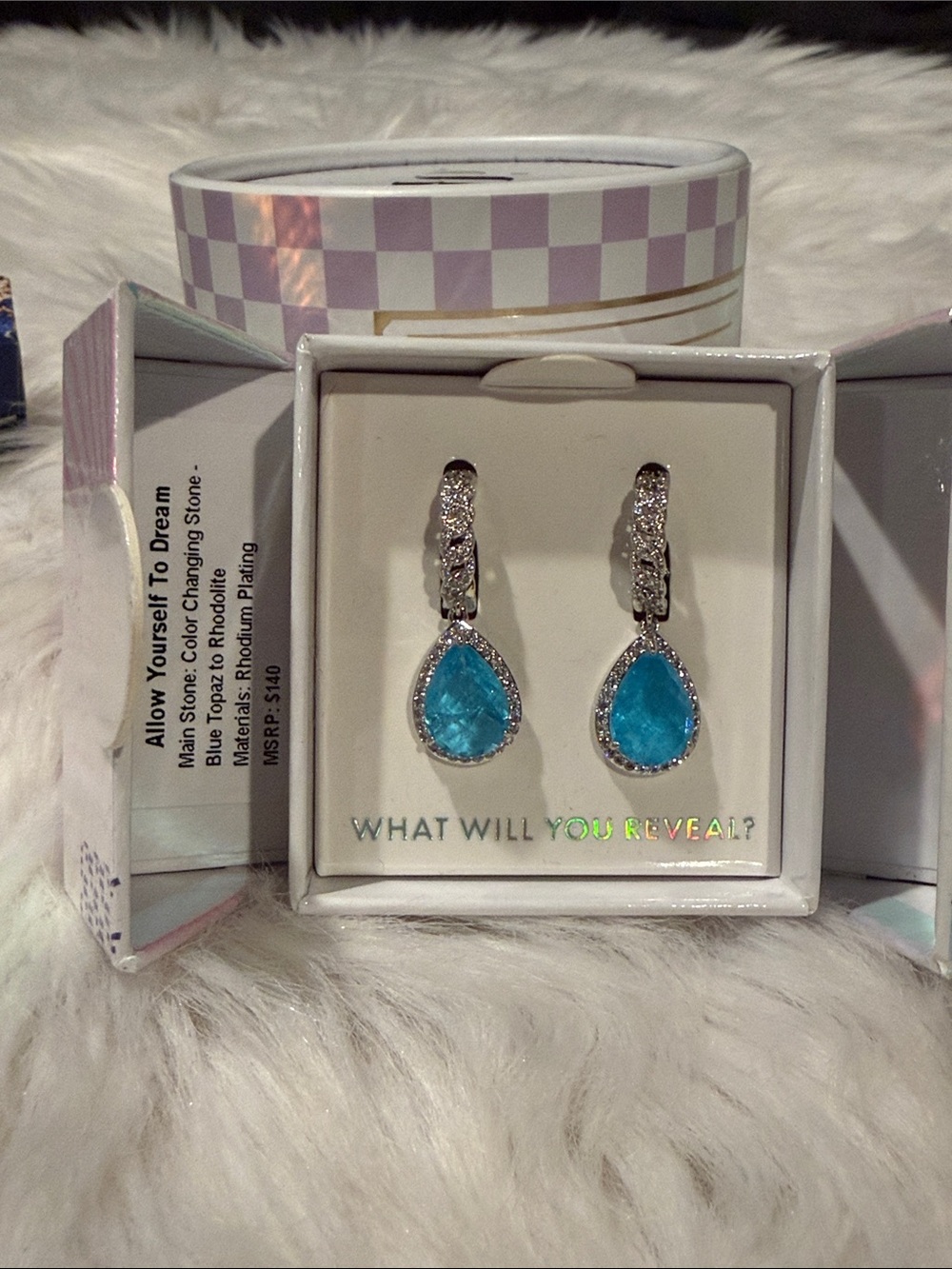 BOMB PARTY - Color-Changing Blue Teardrop Dangle Earrings with Crystal Accents